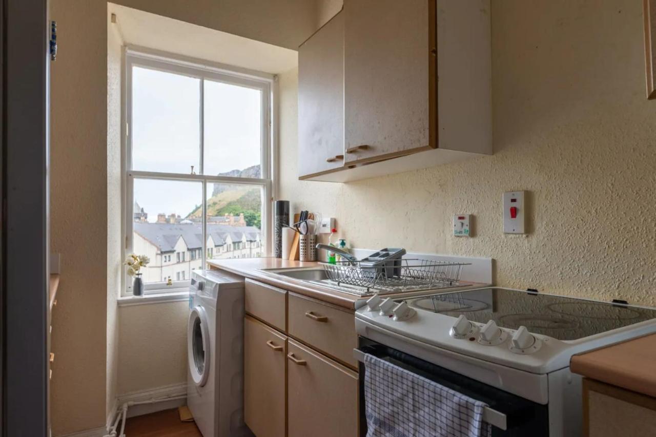 Cosy 2 Bedroom In Edinburgh Old Town Экстерьер фото